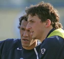 Nella sua biografia Ibra ricorda quando il difensore francese entrò durissimo in allenamento e la zuffa che ne seguì si concluse con una testata