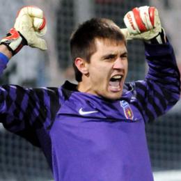 Trattativa ben avviata, ottimi i rapporti tra i club: prima di Napoli - Steaua, Europa League, Becali aveva offerto Radu della Lazio