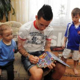 "Siamo davvero commossi del gesto di Marek che è sempre qui a casa nostra quando può".