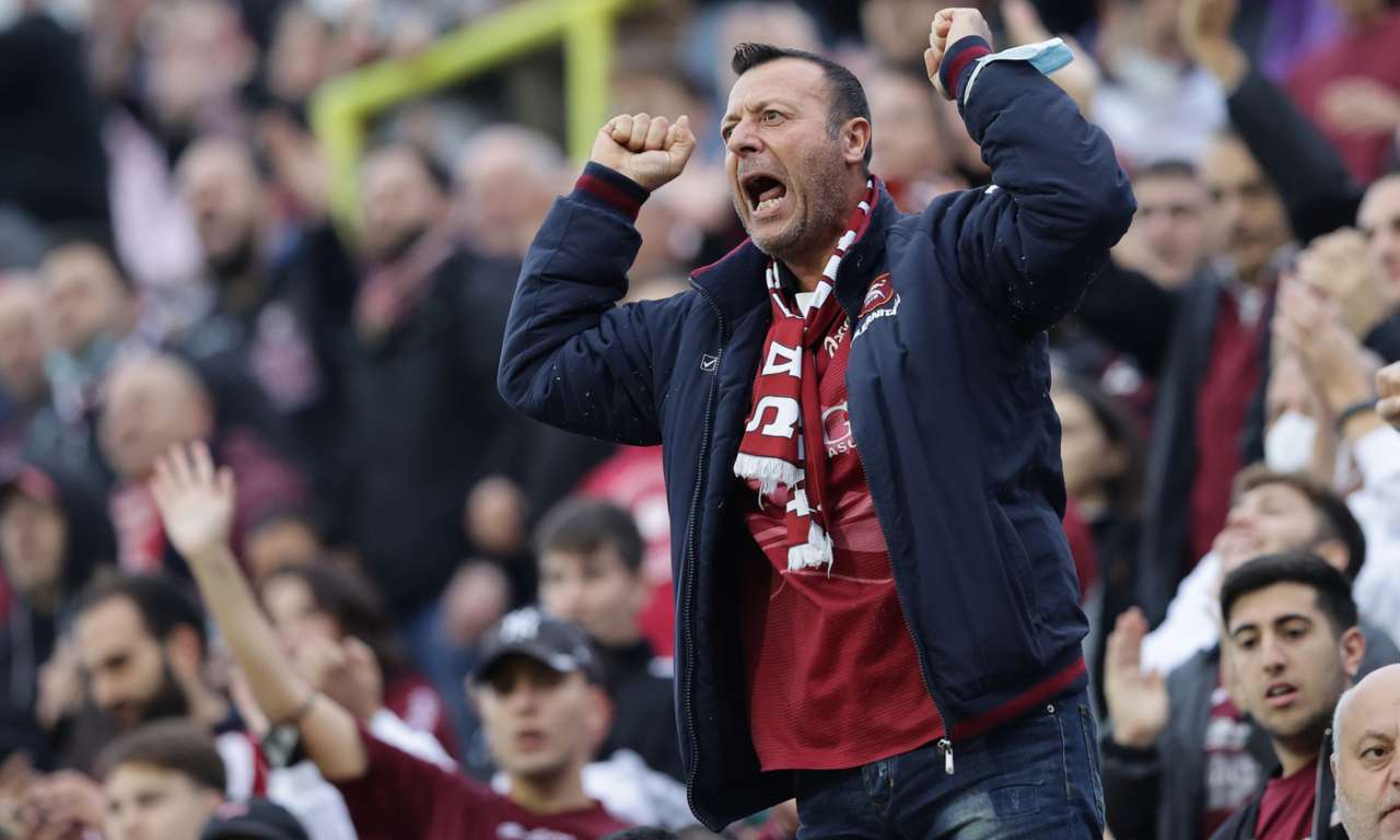 tifosi salernitana napoli